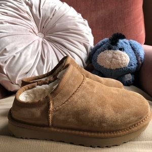 NWOT UGG Classic Suede Slippers CHESTNUT